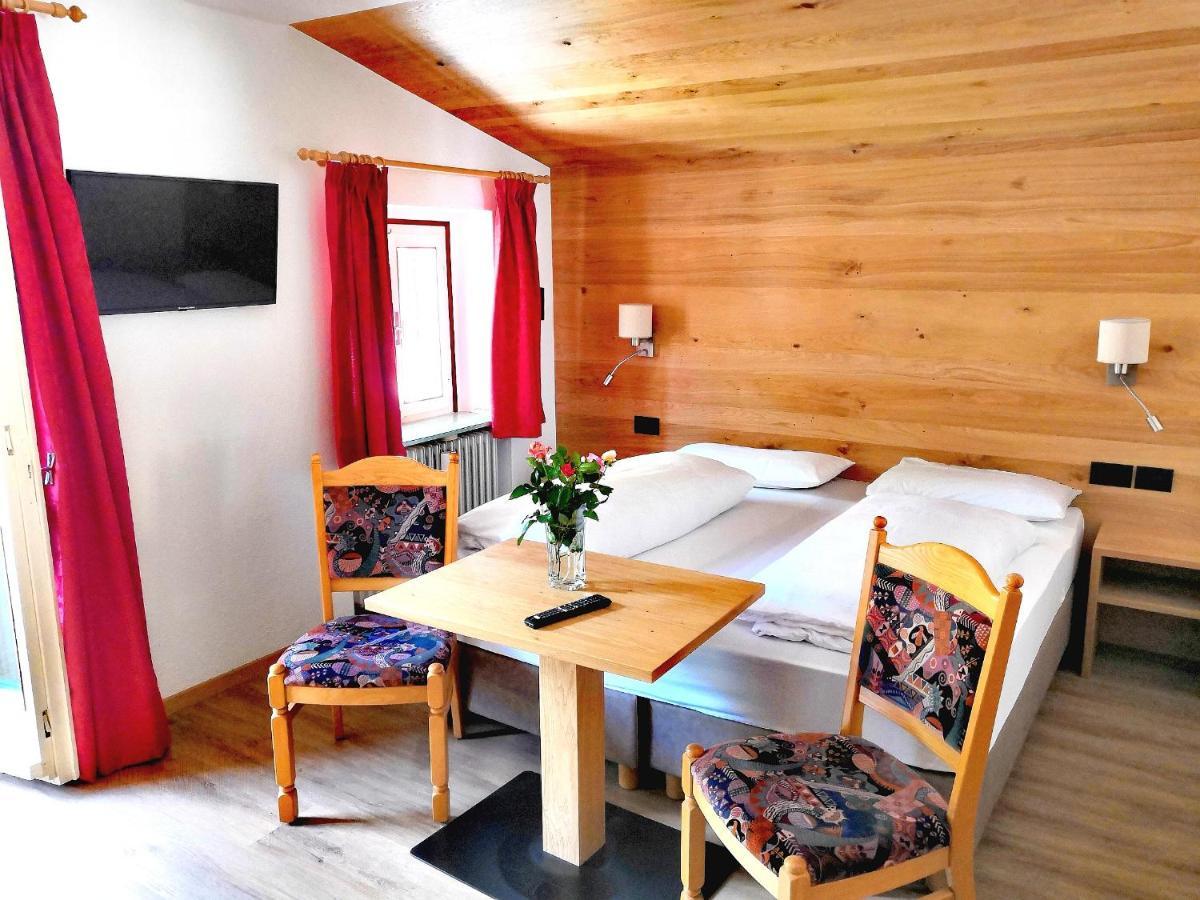 Bed and Breakfast Garni Gabrieli Корвара-ин-Бадия Экстерьер фото